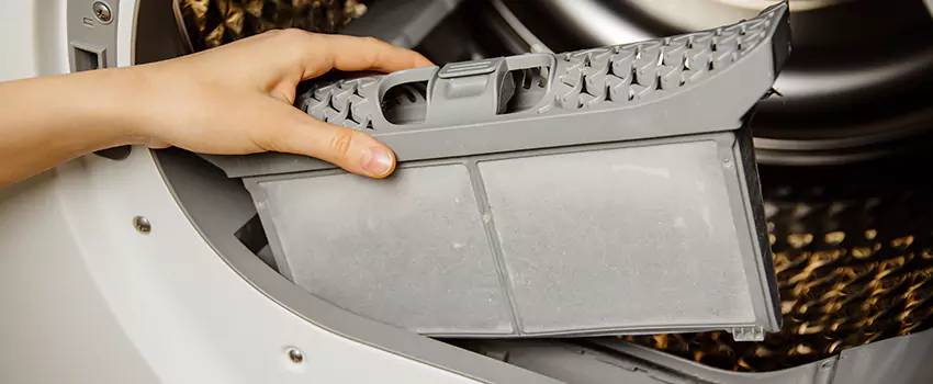 Signs Of A Clogged Dryer Lint Trap in Helena, Montana